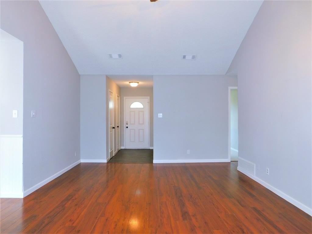 2512 Chaparral Ct - Photo 3 of 25