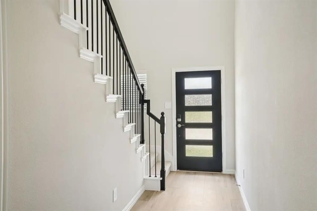 410 Blanton St - Photo 3 of 16