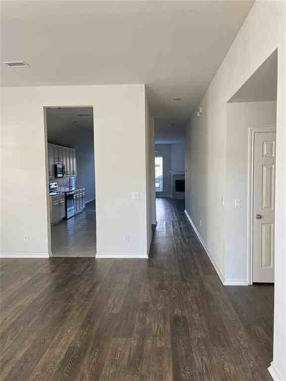 1133 Elm Grove Dr - Photo 2 of 11