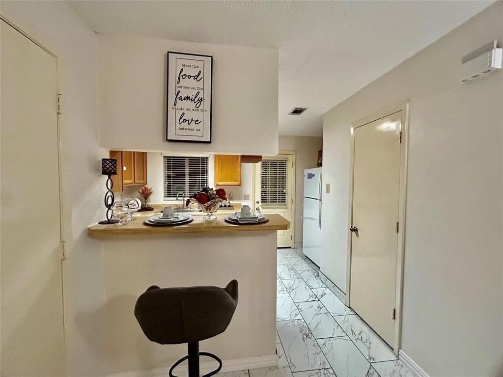 625 Carriagehouse Ln #G1 - Photo 6 of 20