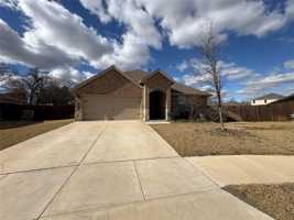 featured image of 1904 Tawny Dr