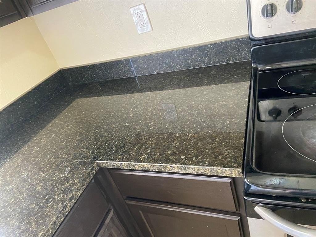 1711 W Spring Creek Pkwy - Photo 3 of 9