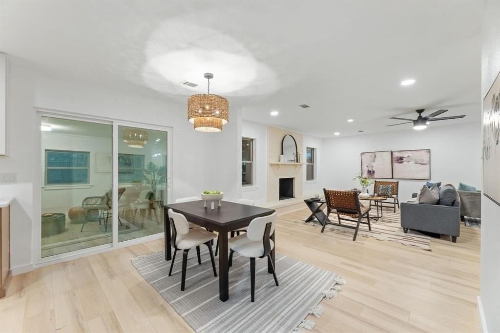 9056 Berkshire Dr - Photo 7 of 29