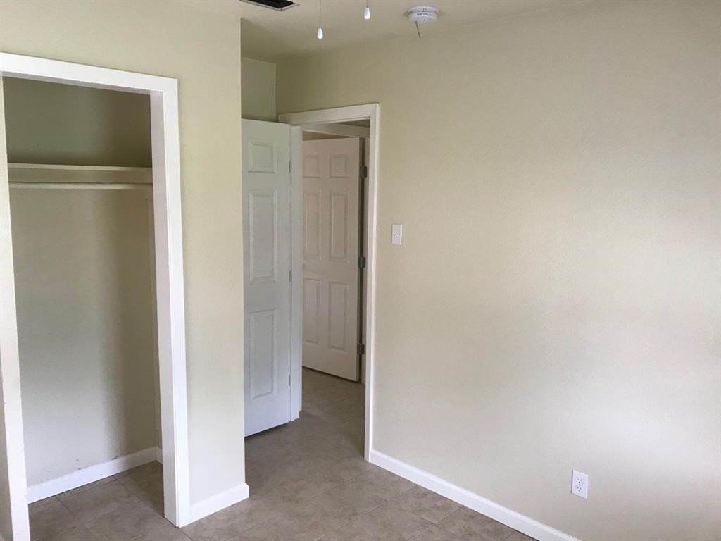 534 W Kearney St - Photo 5 of 11