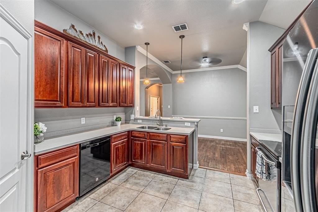 3290 Munstead Trl - Photo 3 of 27