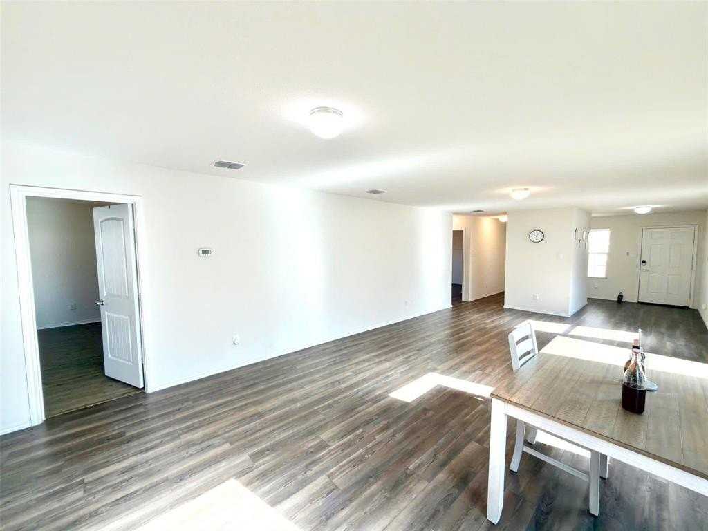 6020 Parkview Hills Ln - Photo 6 of 16