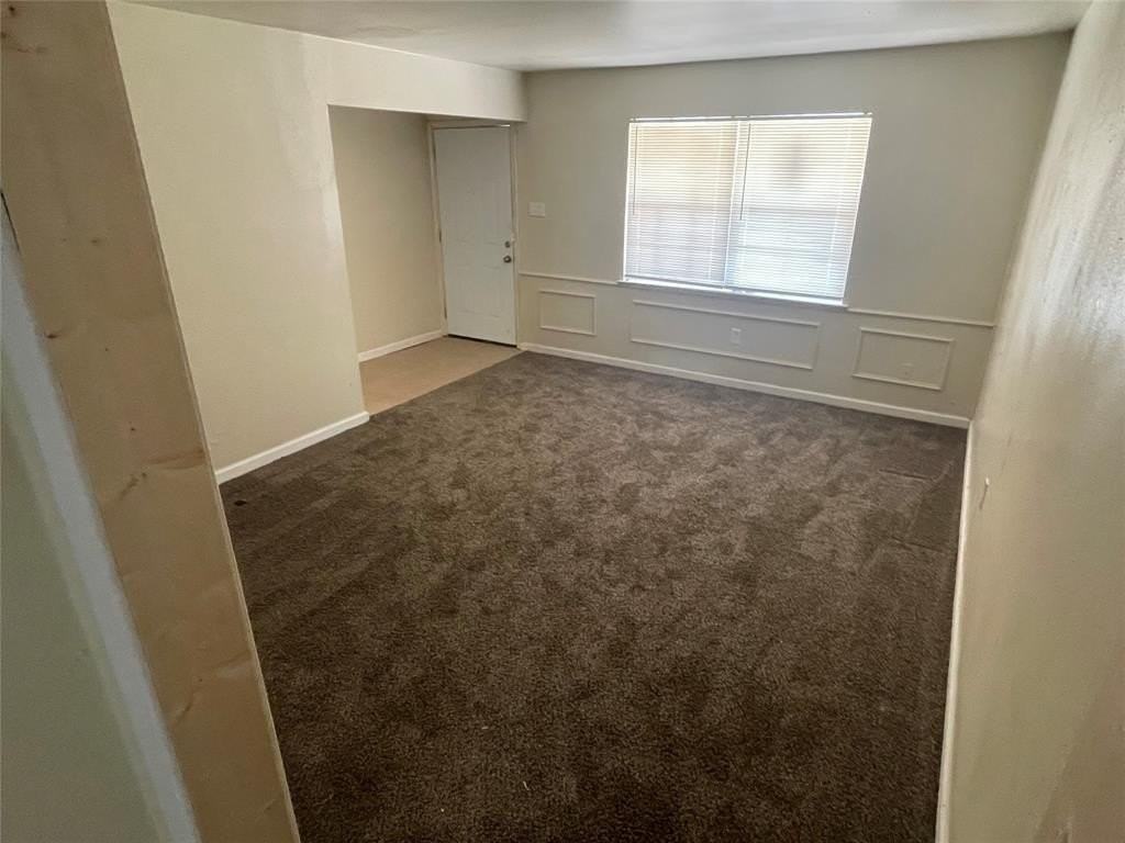 1819 Gravley Dr - Photo 4 of 7