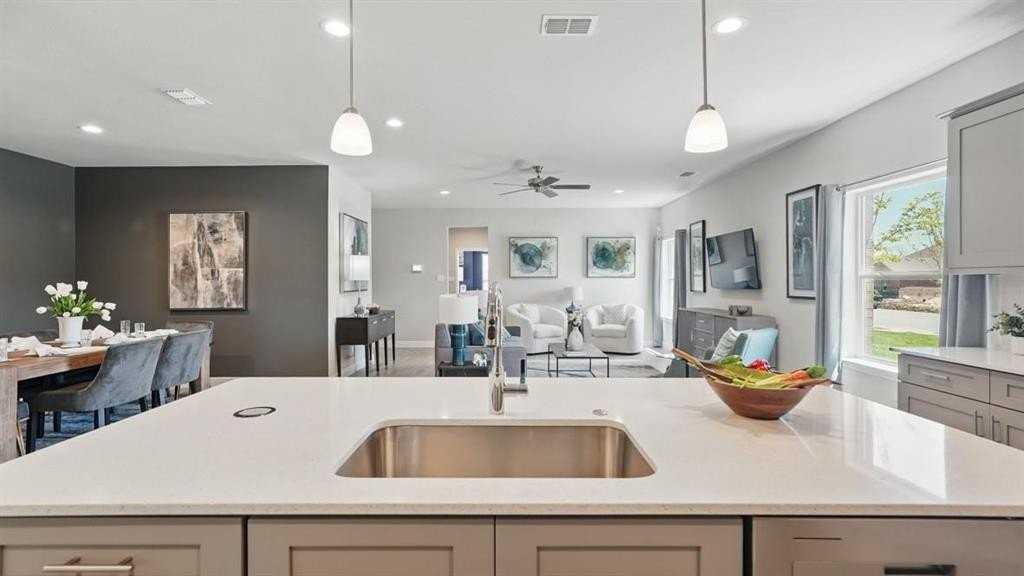 306 Lelo Ln - Photo 6 of 40