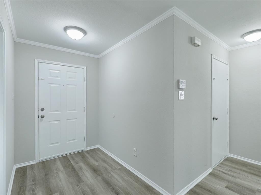 2508 Pecan Dr - Photo 2 of 19