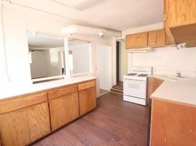 1010 E Reno Rd Apt A - Photo 4 of 32