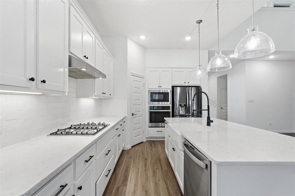 5737 Miriam Dr - Photo 7 of 25