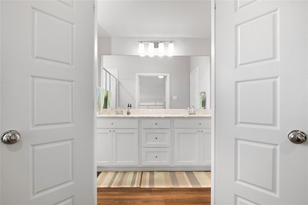 1613 Wayback Dr - Photo 6 of 35