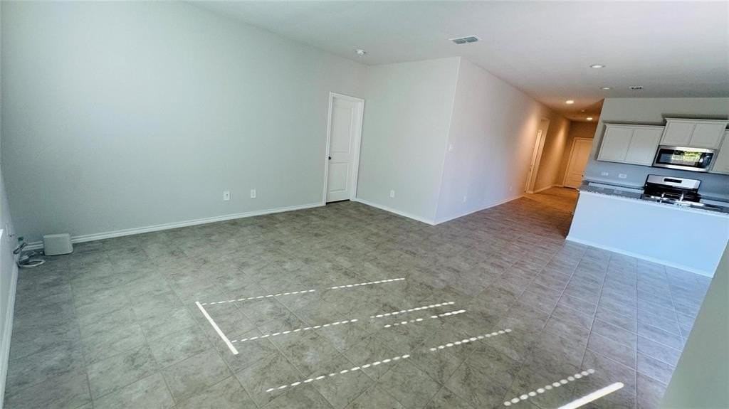 4177 Crooked Bend Dr - Photo 4 of 34