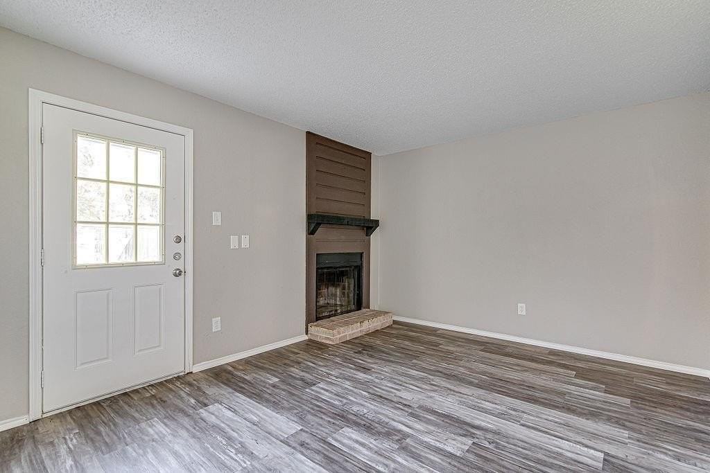 836 Nw Summercrest Blvd #A - Photo 4 of 21