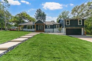 1503 E Lakeview Dr - Photo 1 of 1