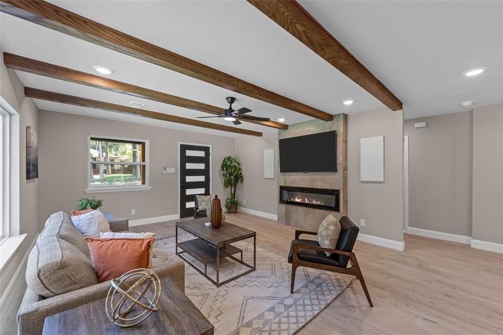 1503 E Lakeview Dr - Photo 5 of 26