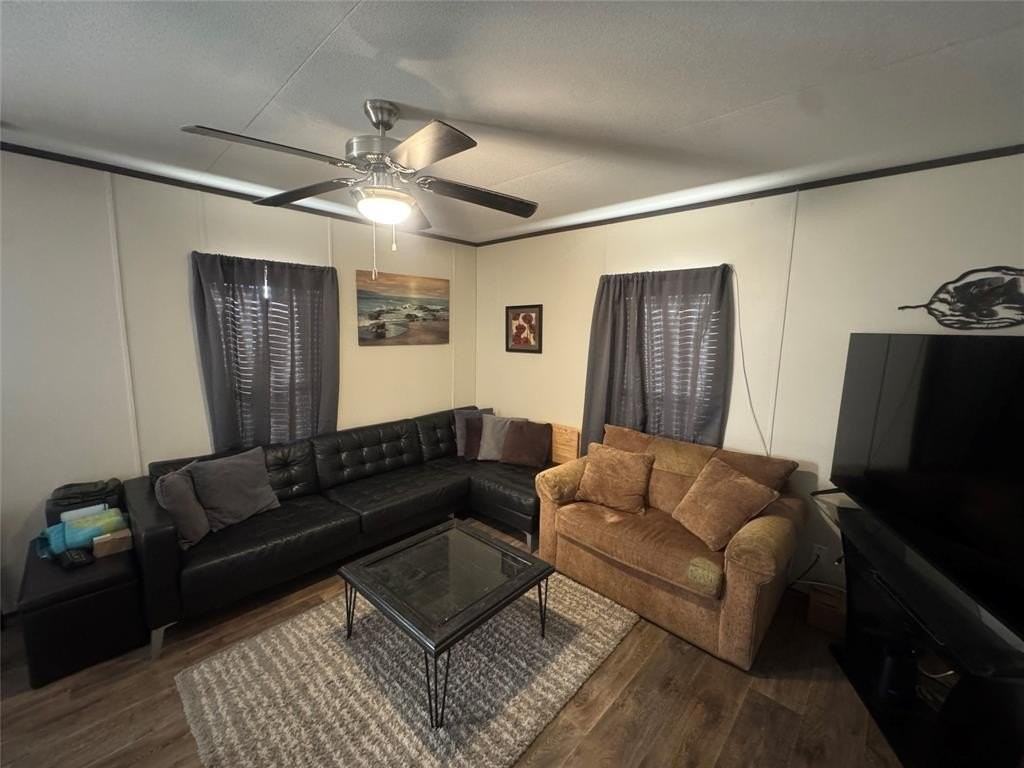 2309 Del Prado Dr - Photo 4 of 11