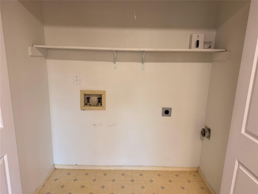 500 Button Willow Ct - Photo 7 of 16