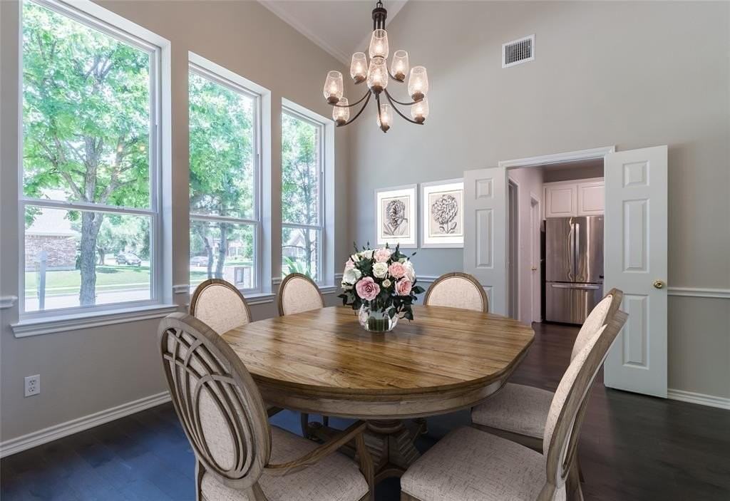 530 Gifford Dr - Photo 5 of 38