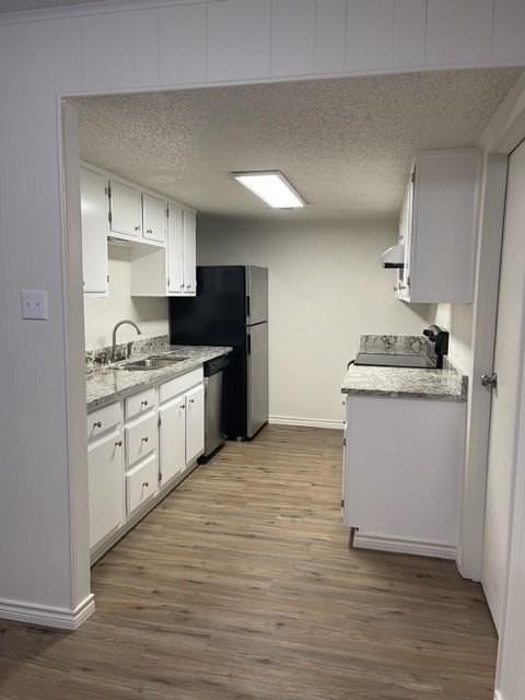 1505 W Pearl St #2 - Photo 3 of 14