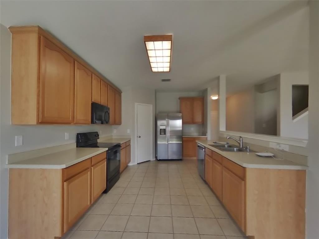 216 Rambling Way - Photo 5 of 22