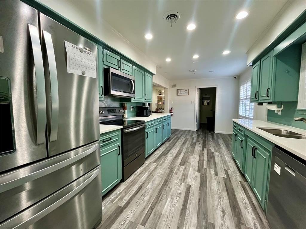 5302 Vale St - Photo 6 of 36