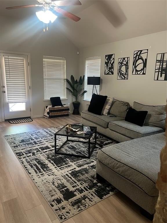 2301 Gregory Creek Dr - Photo 7 of 16