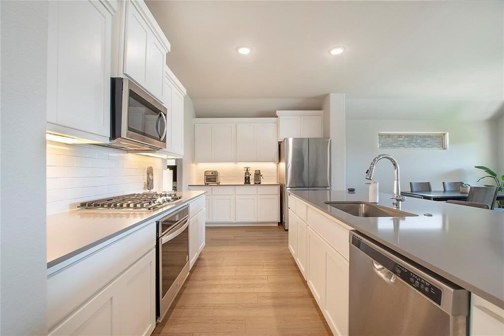 4007 Buckeye Bnd - Photo 7 of 29