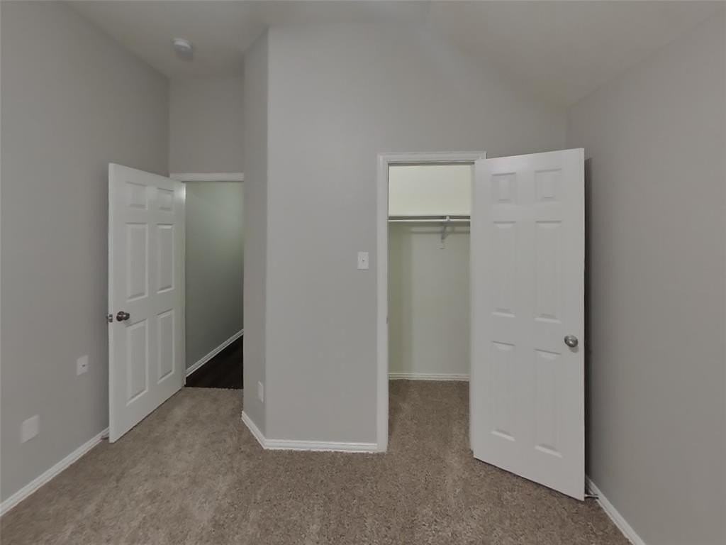 5024 Kestrel Dr - Photo 4 of 34