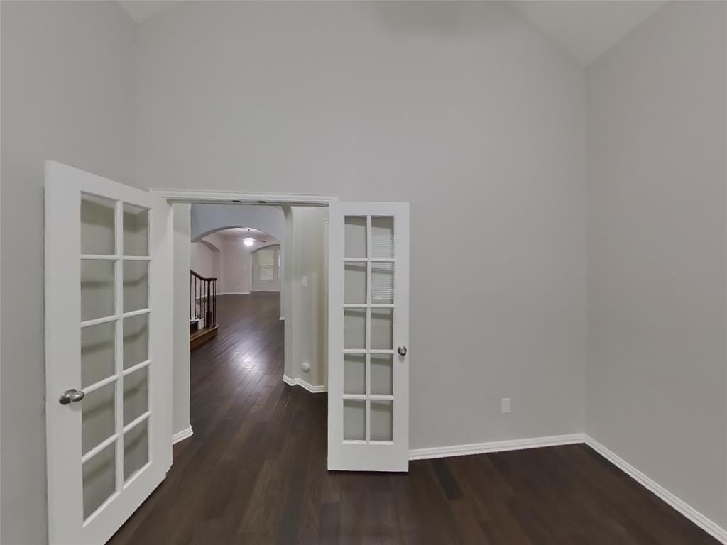 5024 Kestrel Dr - Photo 6 of 34