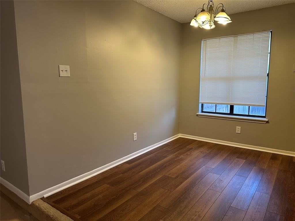 1342 Summoner Ln - Photo 5 of 15