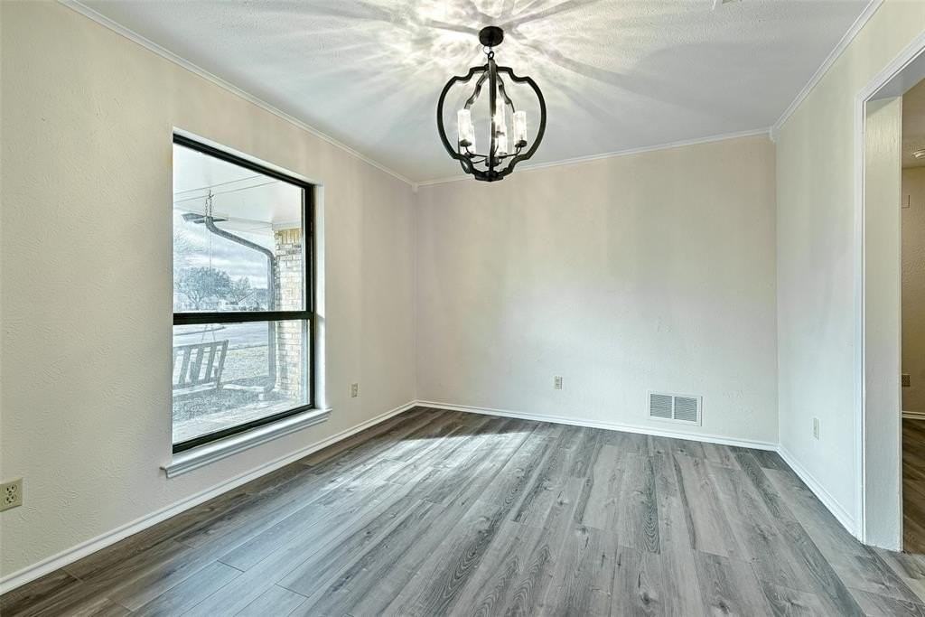 1308 Timber Valley Dr - Photo 5 of 23