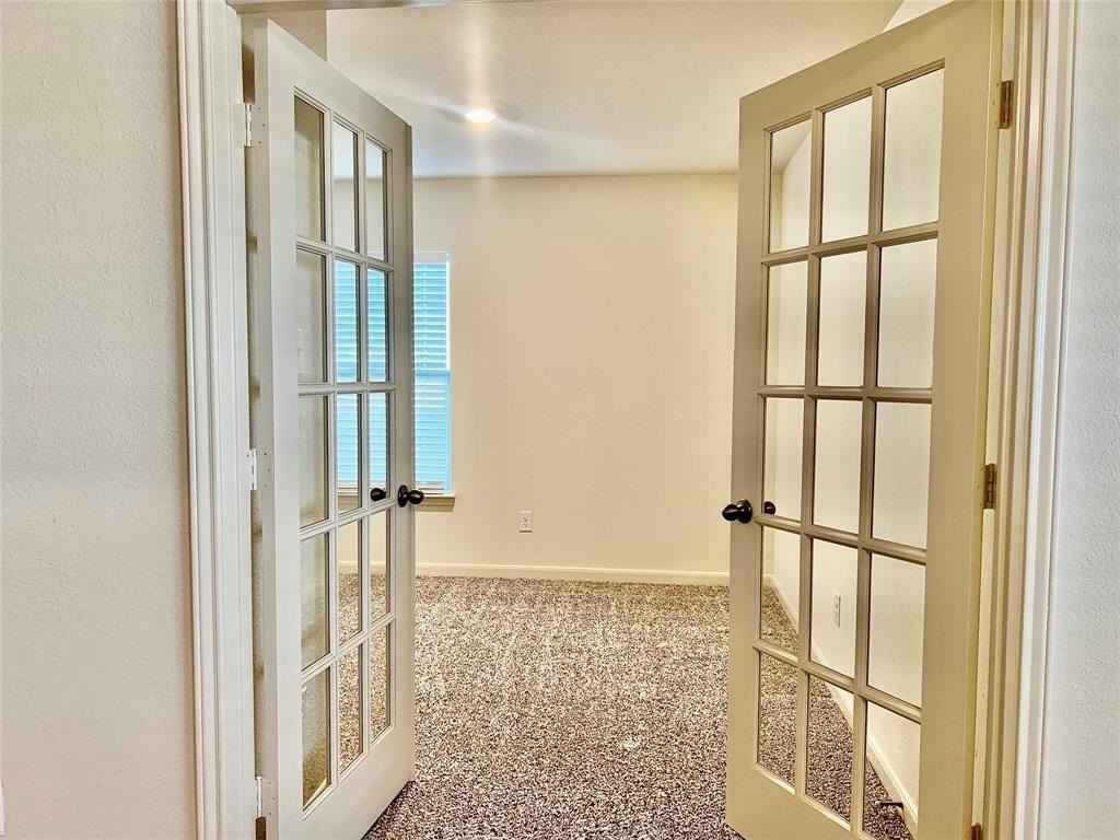 1814 Fergus Dr - Photo 7 of 37