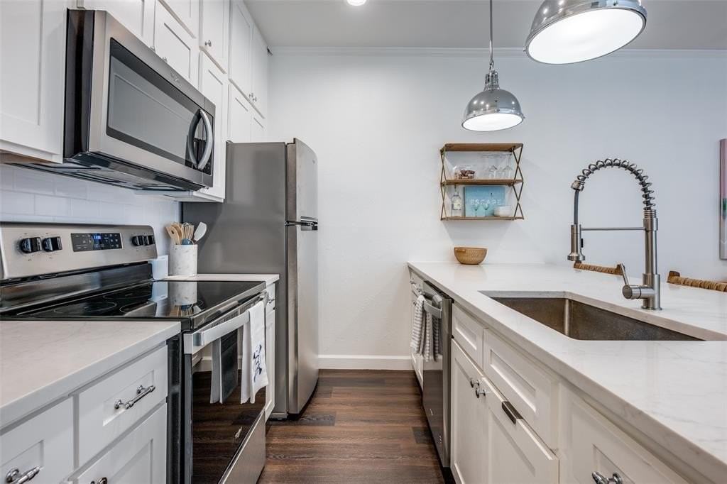 3315 Rosedale Ave #4 - Photo 6 of 9