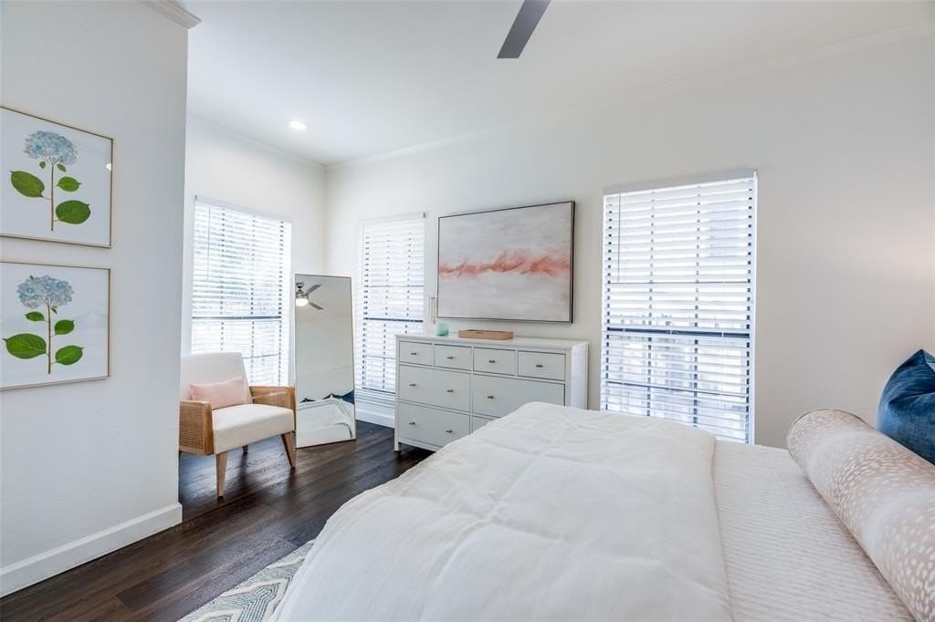 3315 Rosedale Ave #4 - Photo 7 of 9