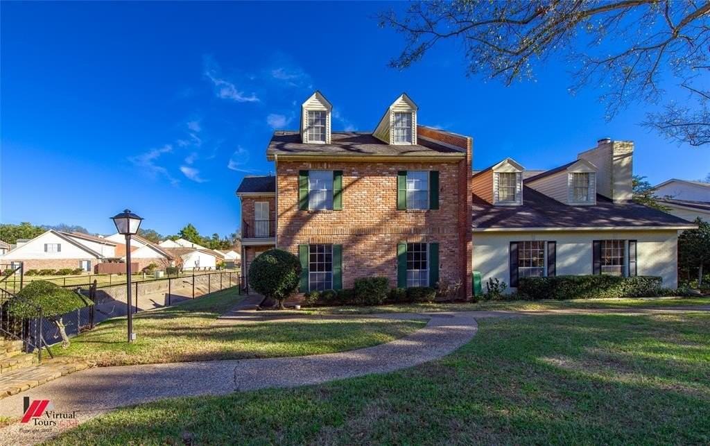 65 Tealwood St - Photo 2 of 40