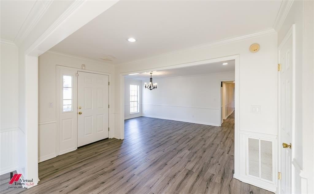 65 Tealwood St - Photo 3 of 40