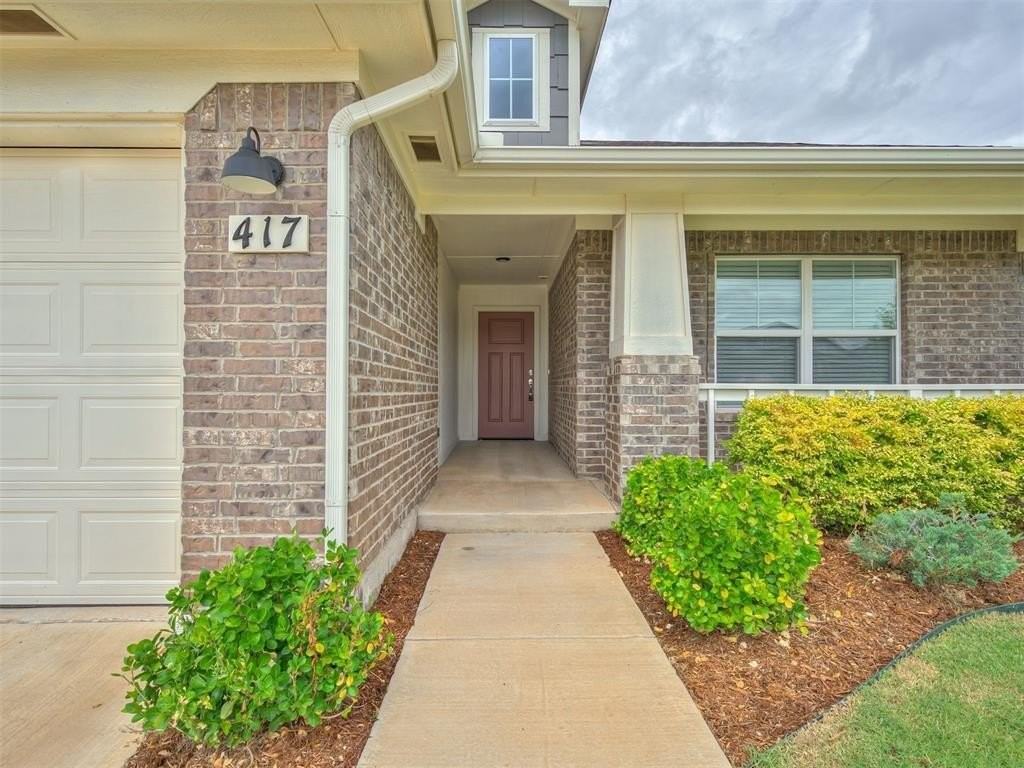 417 Pergola St - Photo 3 of 42