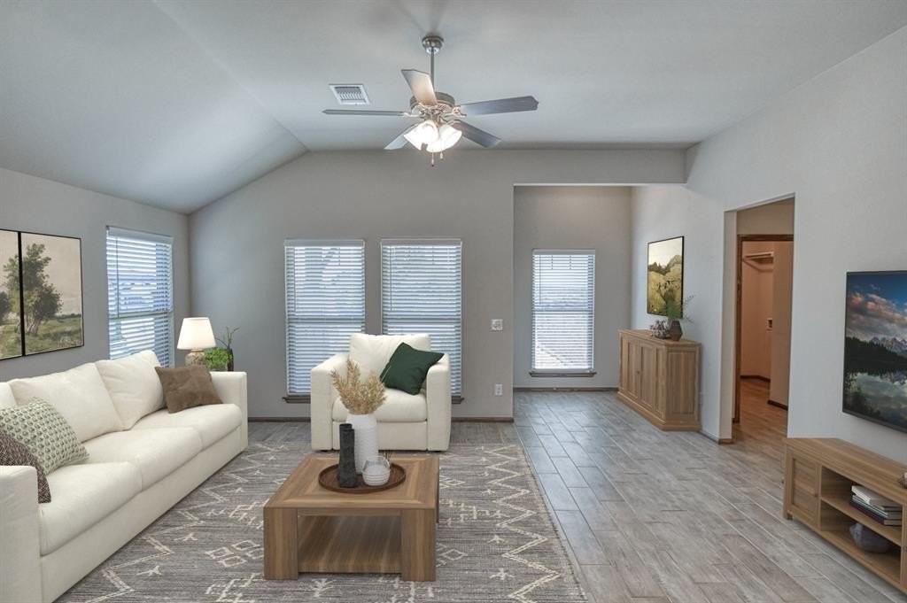 432 Pergola St - Photo 6 of 39