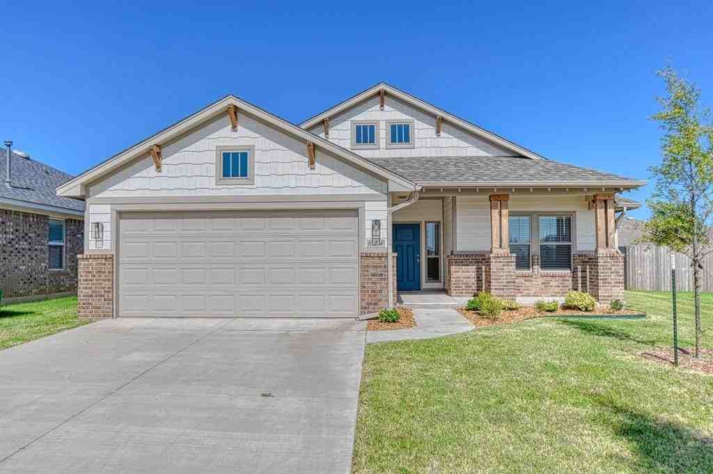 624 Caladium Dr - Photo 2 of 37