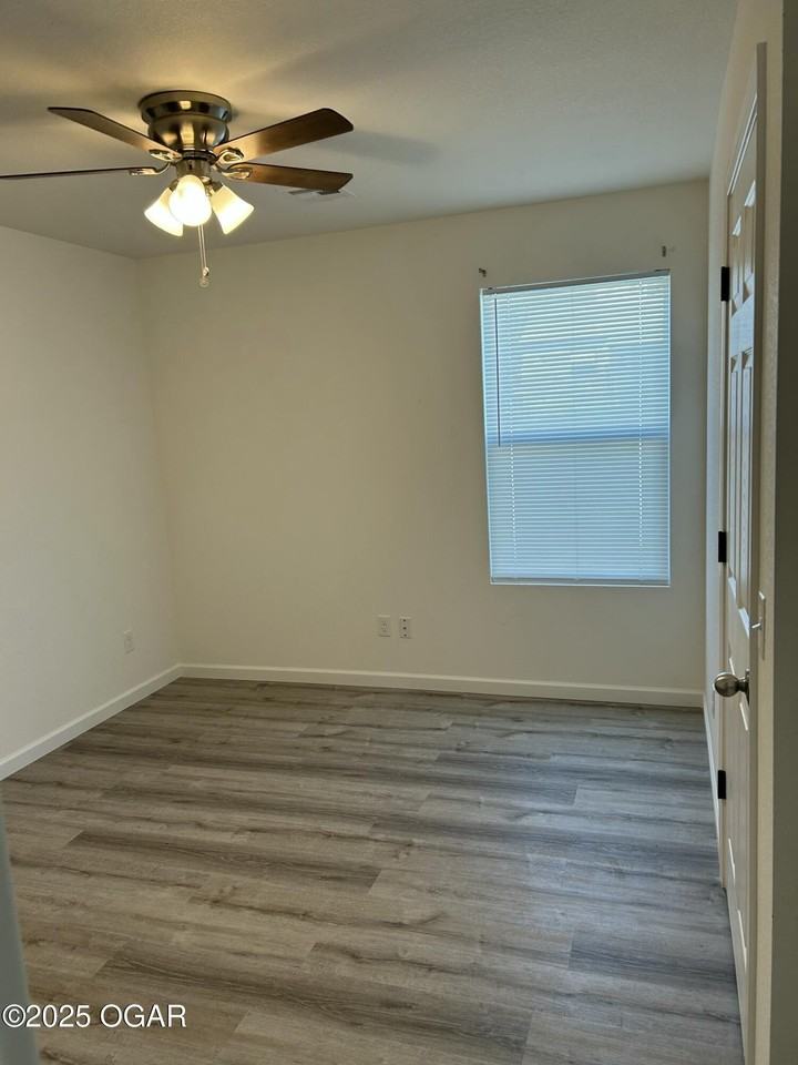 118 W Daugherty St Apt D #D - Photo 5 of 6