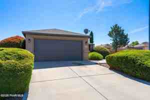 featured image of 7585 N Knollwood Way