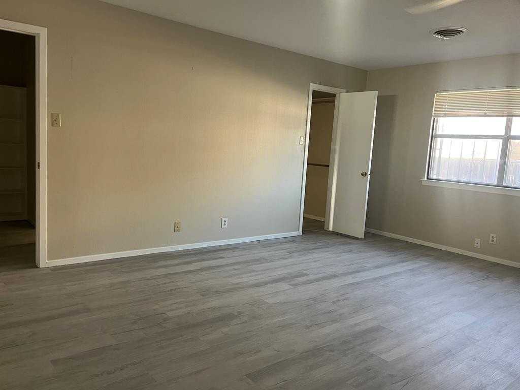 4521 Lanham St - Photo 6 of 21