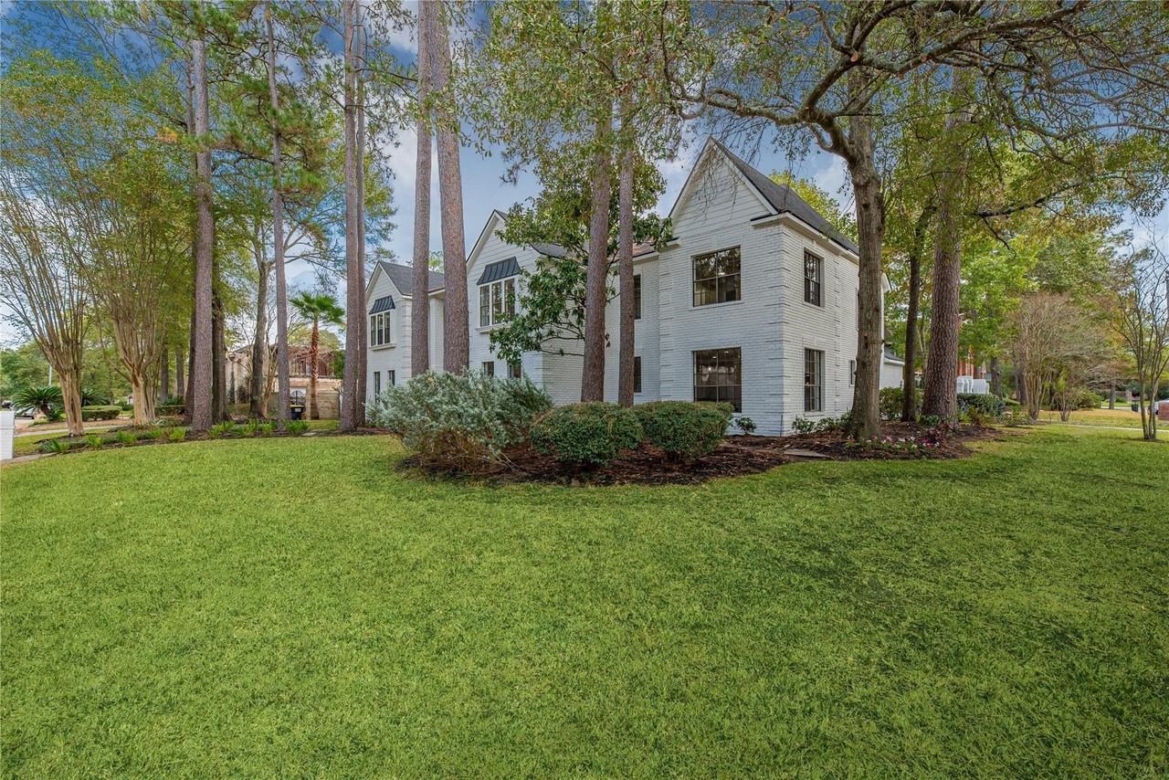 3123 Baywood Park Dr - Photo 3 of 47