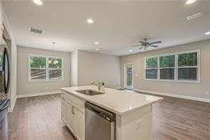 1858 Belmore St Se - Photo 6 of 34