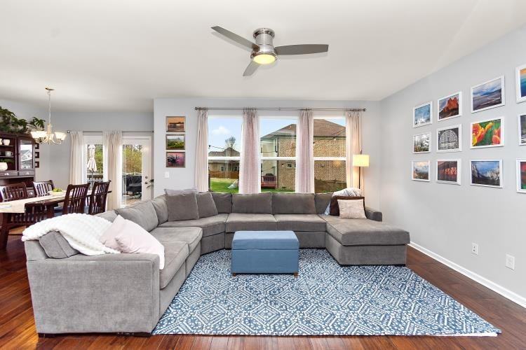 2130 Kirkwood Dr - Photo 3 of 23