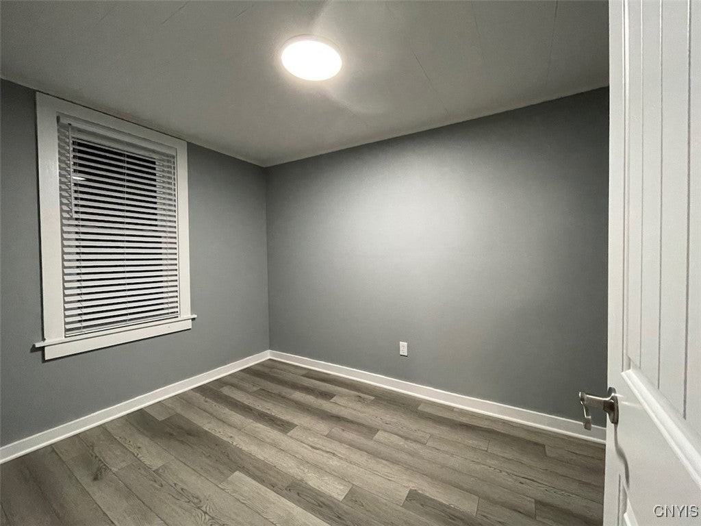 139 W Van Buren St - Photo 4 of 6