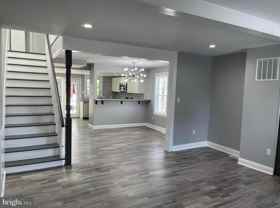 425 Main St - Photo 1 of 1