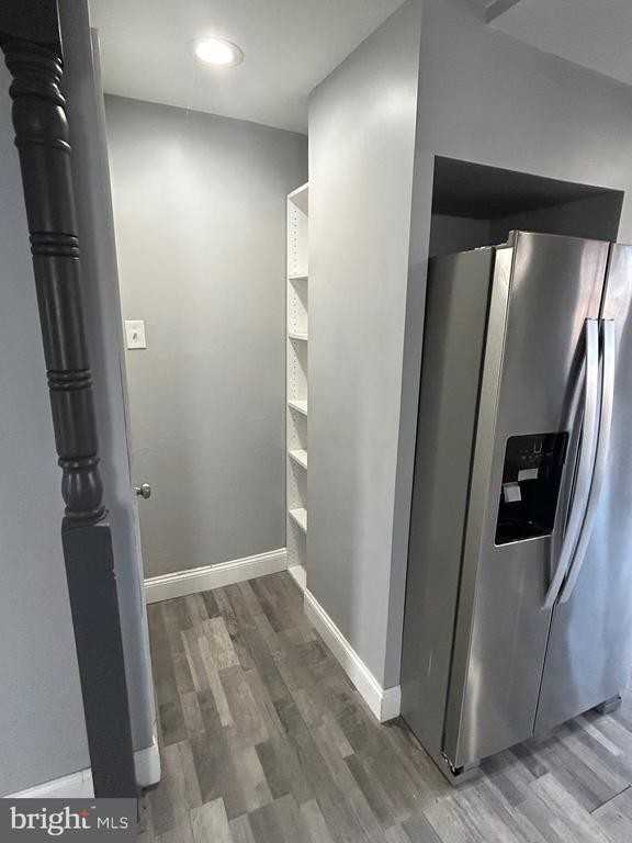 425 Main St - Photo 5 of 17