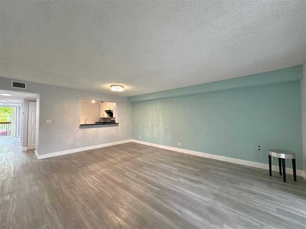 2029 Coral Ridge Dr #S207 - Photo 4 of 17